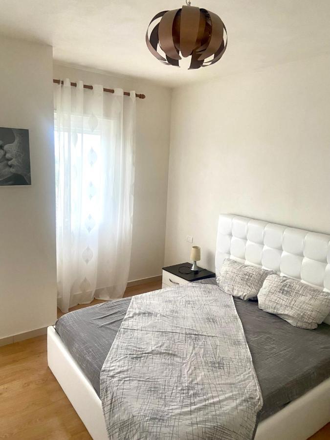 Apartamento Cocoon Durrës Exterior foto